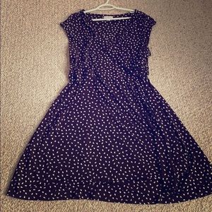 Beautiful capped sleeve party dress